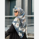 روسری نخی طرح پتینه دور گل سه بعدی