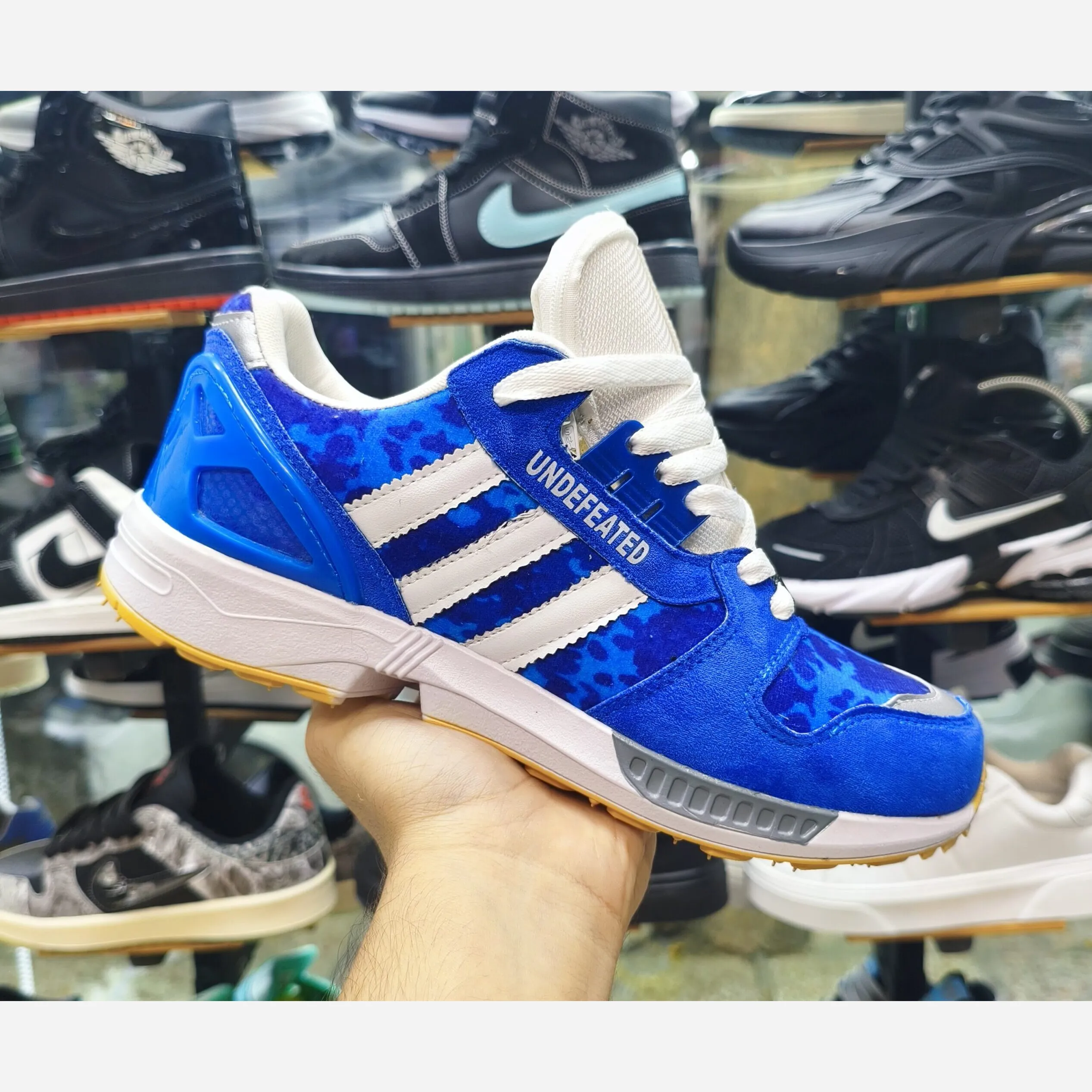 کتونی آدیداس ZX 8000 آبی مردانه