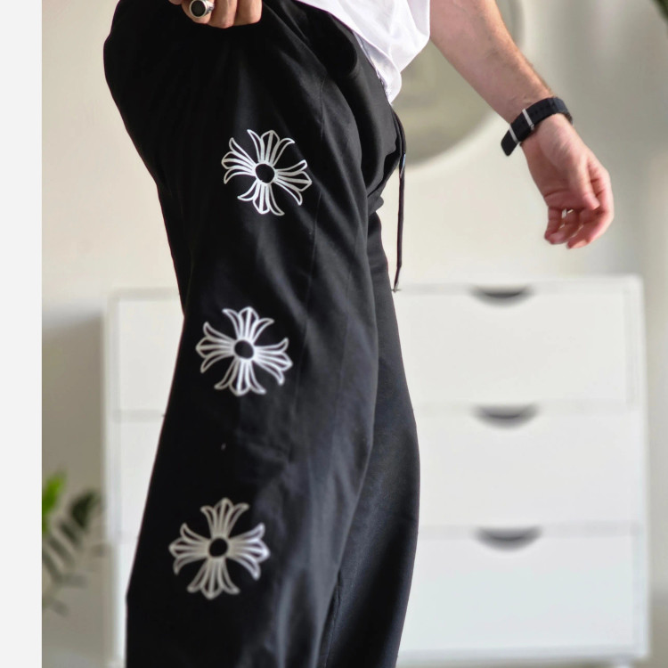 شلوار اسلش بگ کروم هارتز رنگ مشکی جنس گلکسی اسپان سایز XXL و XXXL