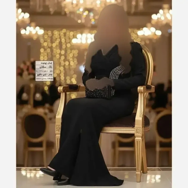 ماکسی مجلسی زنانه مدل مانیسا جنس کرپ دالقیچ نگین دار سایز بزرگ